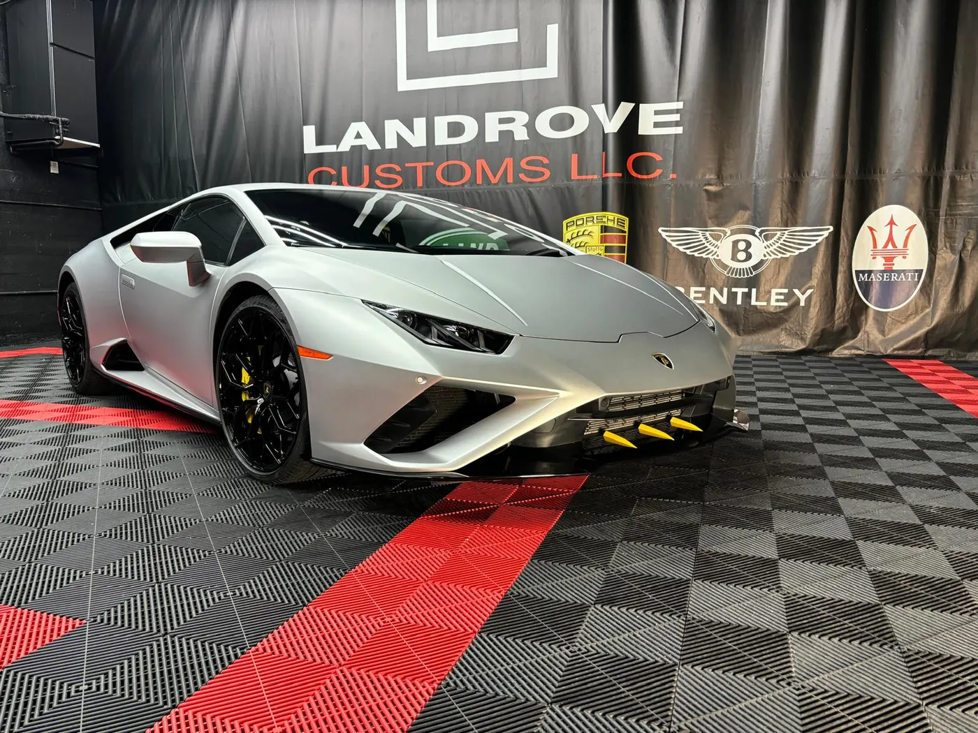 Paint protection film on Lamborghini Huracan