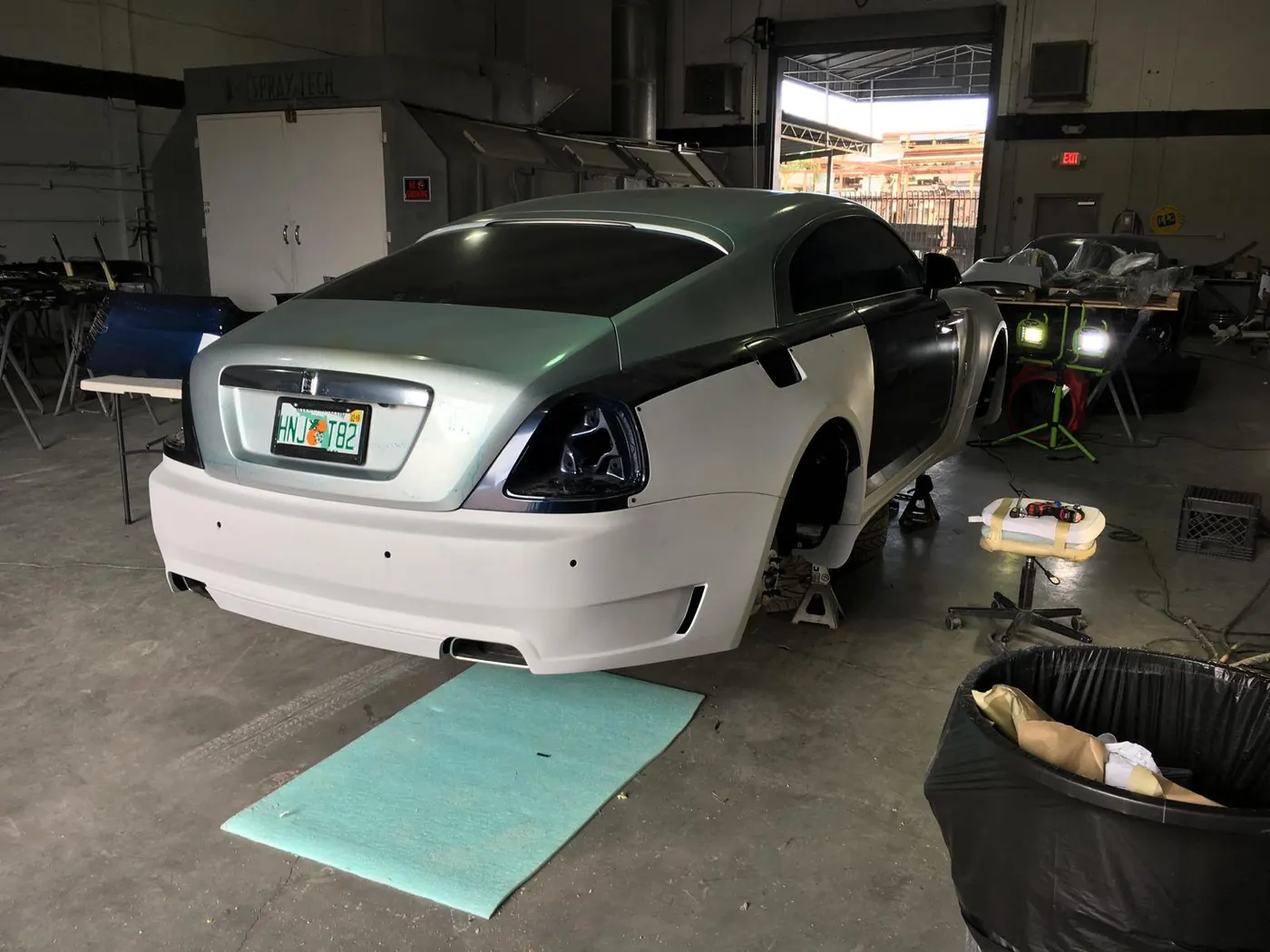 Rolls-Royce Wraith in the paint booth